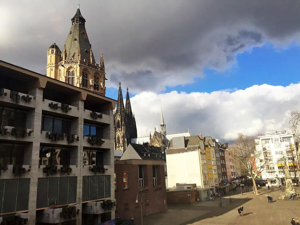 Old Town View Daire Köln 0*,